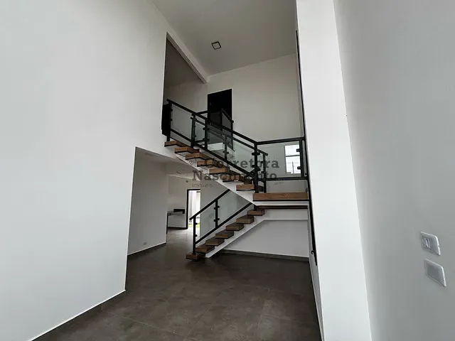 Casa com 250m² 4 quartos e 4 banheiros, à venda, no bairro Condomínio Residencial Mantiqueira em São José dos Campos