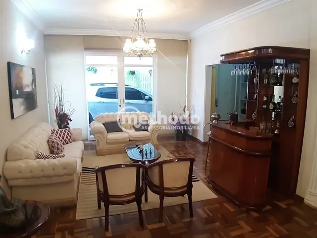 Casa com 568m² 4 quartos e 3 banheiros, à venda, no bairro Taquaral em Campinas
