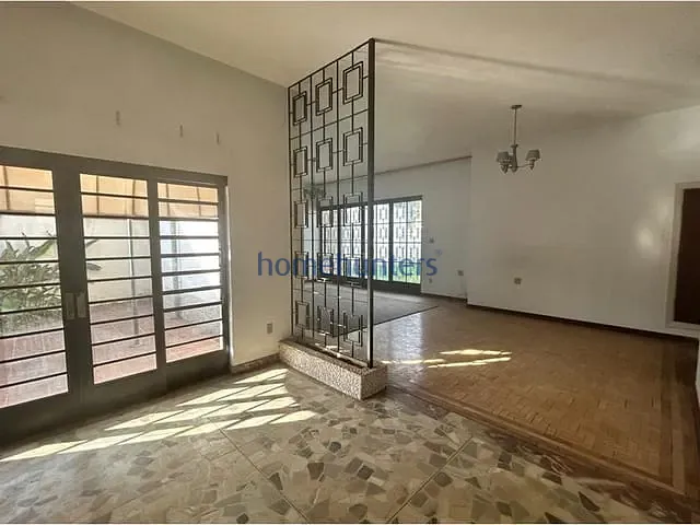 Casa para alugar, no bairro Nova Campinas em Campinas