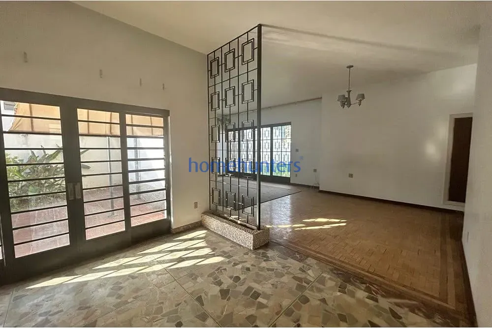 Casa, 1 quarto, 213 m² - Foto 4