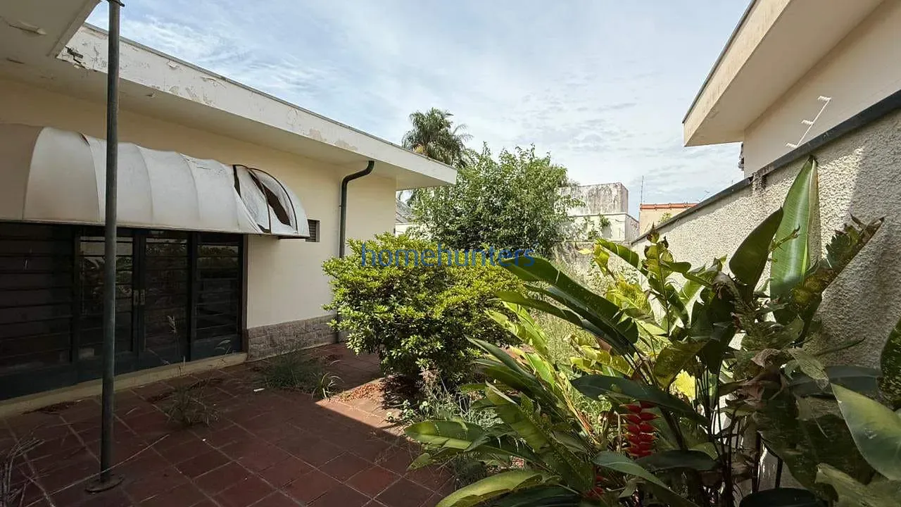 Casa, 1 quarto, 213 m² - Foto 24