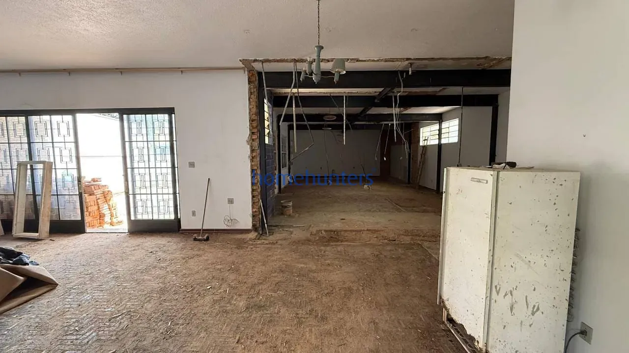 Casa, 1 quarto, 213 m² - Foto 5