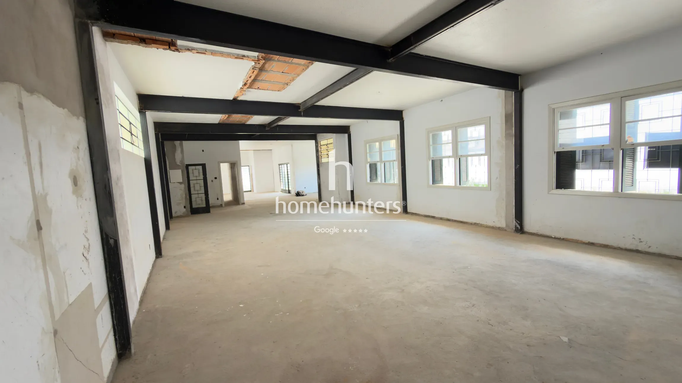 Casa, 1 quarto, 213 m² - Foto 2