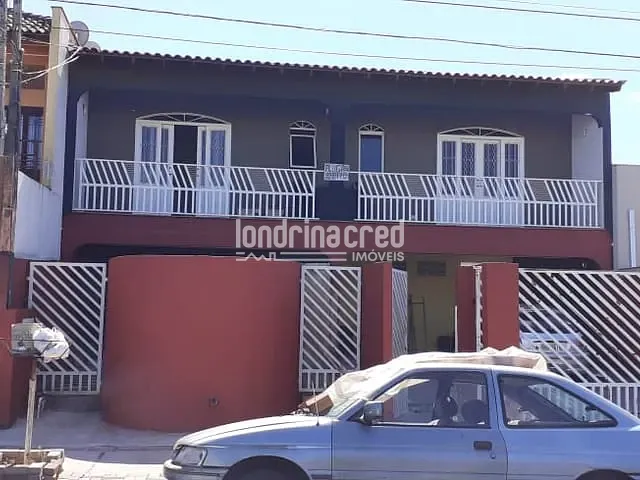 Casa com 275m², à venda, no bairro Jardim Pacaembu em Londrina