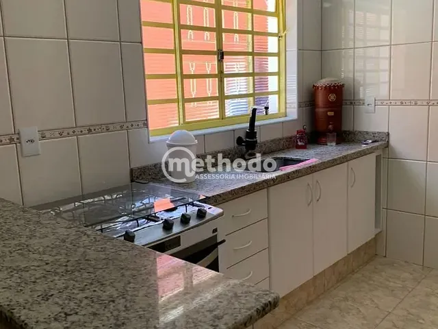Casa com 275m² 3 quartos e 3 banheiros, à venda, no bairro Parque Jambeiro em Campinas