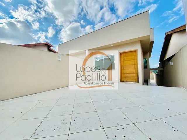 Casa com 180m² 3 quartos e 2 banheiros, à venda, no bairro Loanda em Atibaia