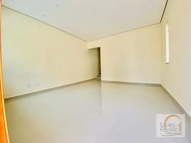Casa com 180m² 3 quartos e 2 banheiros, à venda, no bairro Loanda em Atibaia