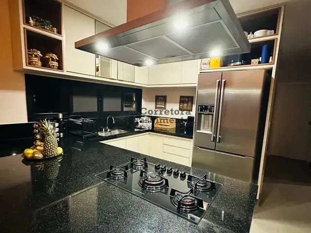 Casa com 250m² 3 quartos e 2 banheiros, à venda, no bairro Condomínio Residencial Fogaça em Jacareí