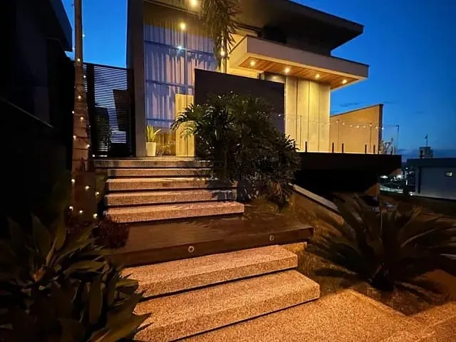 Casa com 250m² 3 quartos e 2 banheiros, à venda, no bairro Condomínio Residencial Fogaça em Jacareí