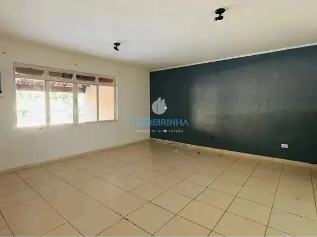 Casa com 125m² 3 quartos e 2 banheiros, à venda ou para alugar, no bairro Urbanova em São José Dos Campos