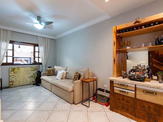Casa com 124m² 3 quartos e 4 banheiros, à venda, no bairro Jardim Santa Cruz (Campo Grande) em São Paulo