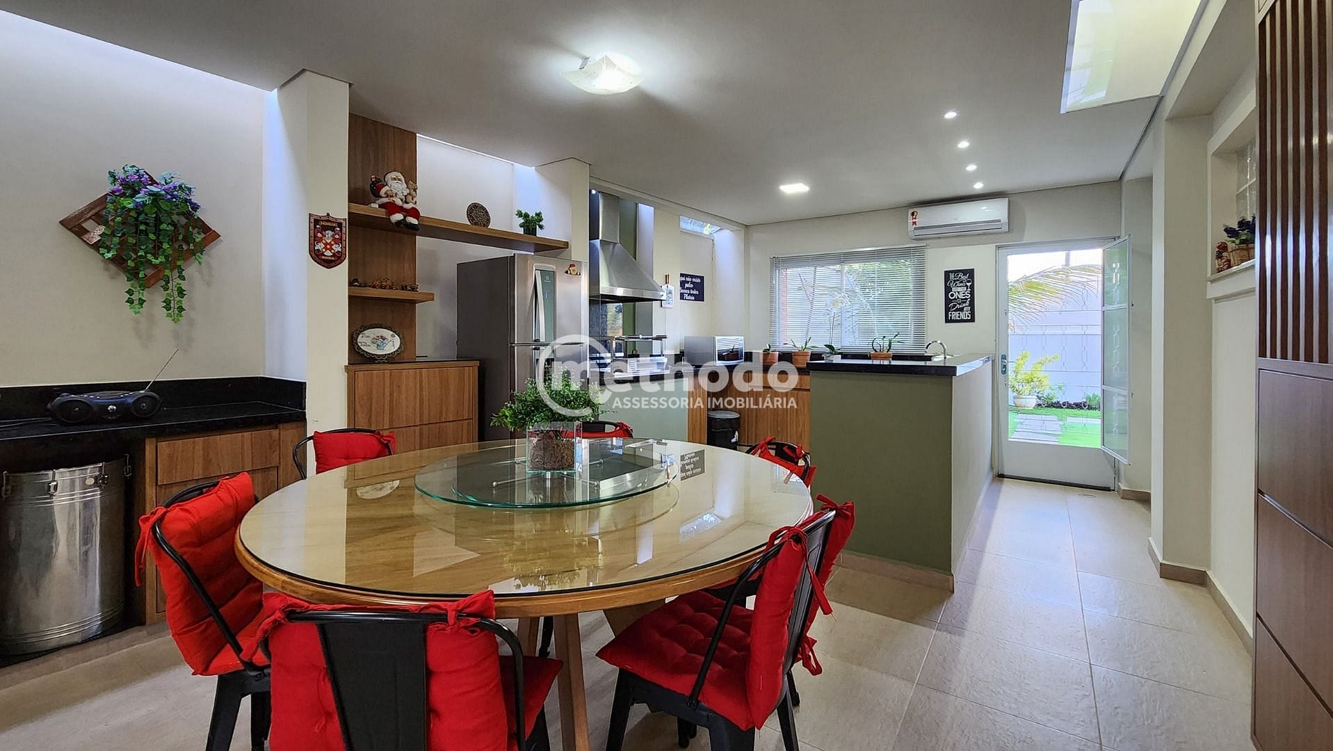 Casa, 4 quartos, 300 m² - Foto 28