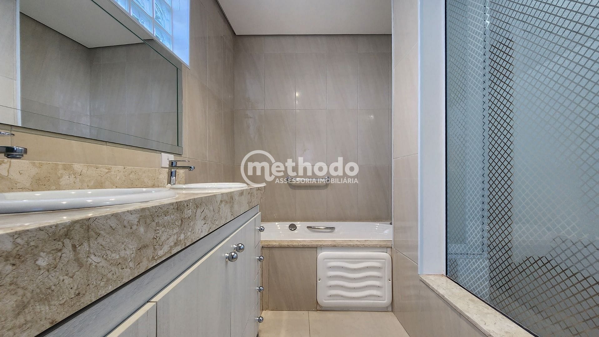 Casa, 4 quartos, 300 m² - Foto 25