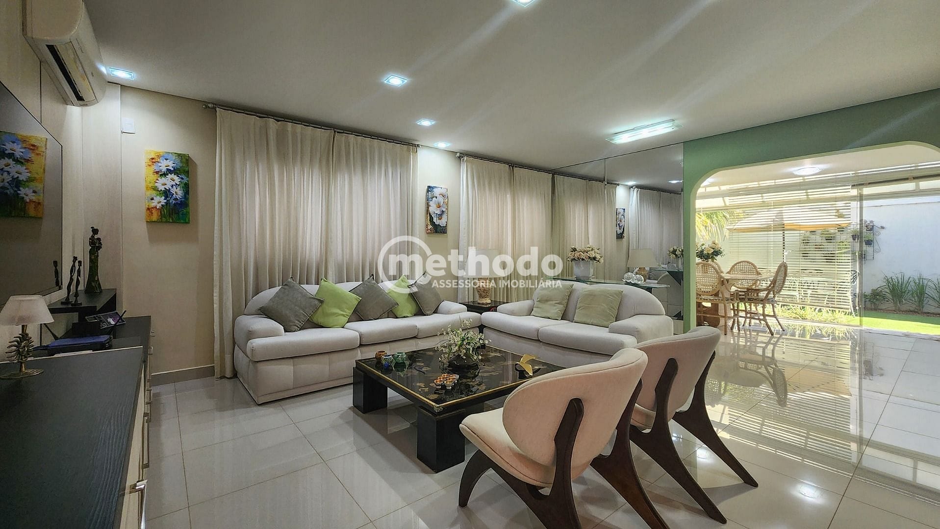 Casa, 4 quartos, 300 m² - Foto 2