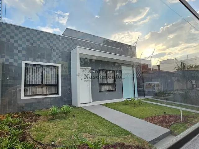 Casa com 250m² 3 quartos e 2 banheiros, à venda, no bairro Loteamento Villa Branca em Jacareí