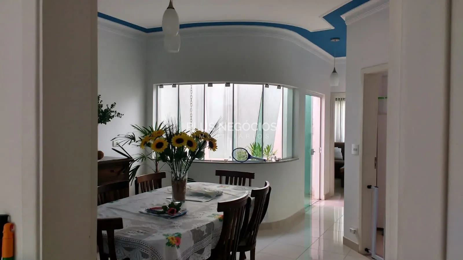 Casa, 3 quartos, 300 m² - Foto 2
