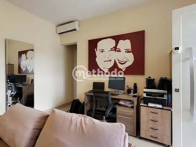 Casa com 371m² 3 quartos e 2 banheiros, à venda, no bairro Vila Capuava em Valinhos