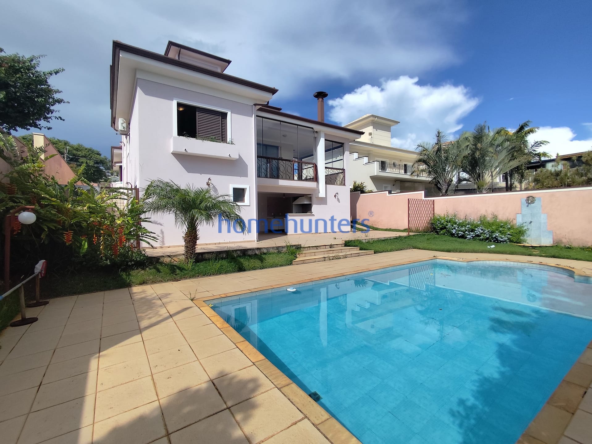 Casa, 3 quartos, 318 m² - Foto 1