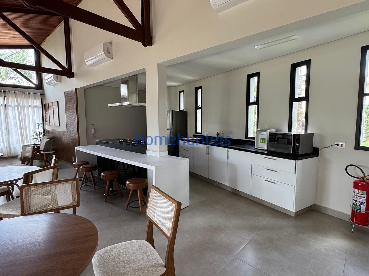 Casa, 4 quartos, 241 m² - Foto 38