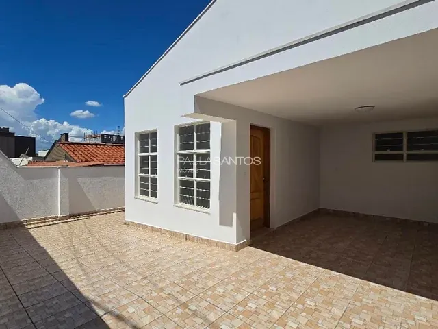 Casa com 300m² 2 quartos e 3 banheiros, para alugar, no bairro Vila Lucy em Sorocaba