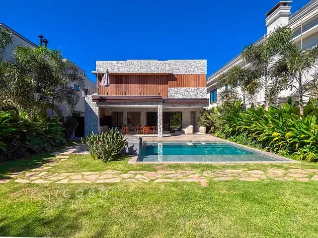 Casa com 638m² 5 quartos e 6 banheiros, à venda, no bairro Jardim do Golfe em São José dos Campos