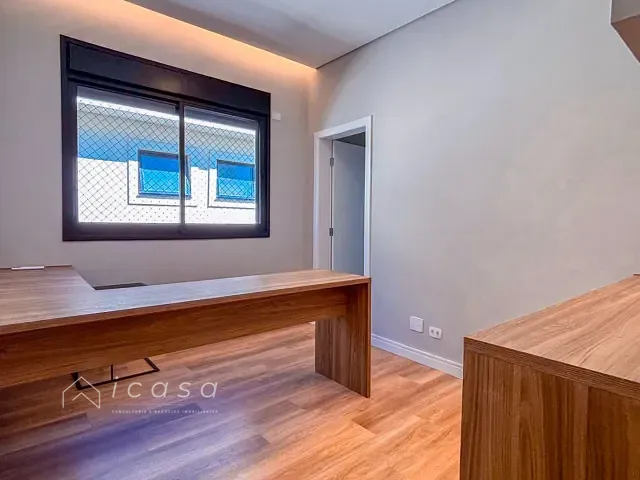 Casa com 638m² 5 quartos e 6 banheiros, à venda, no bairro Jardim do Golfe em São José dos Campos