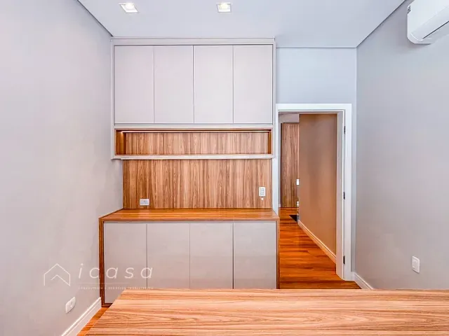 Casa com 638m² 5 quartos e 6 banheiros, à venda, no bairro Jardim do Golfe em São José dos Campos
