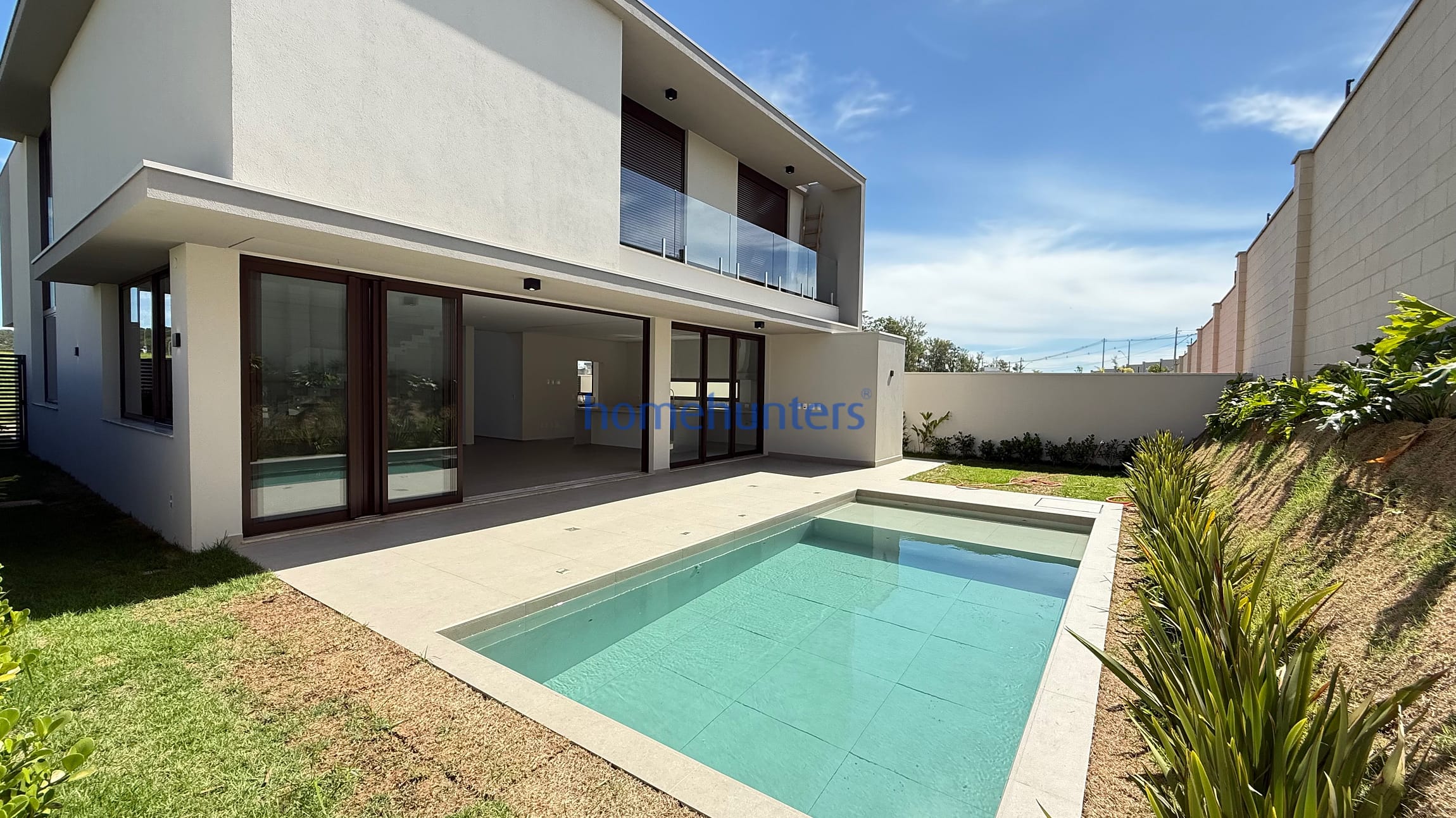 Casa, 4 quartos, 372 m² - Foto 1