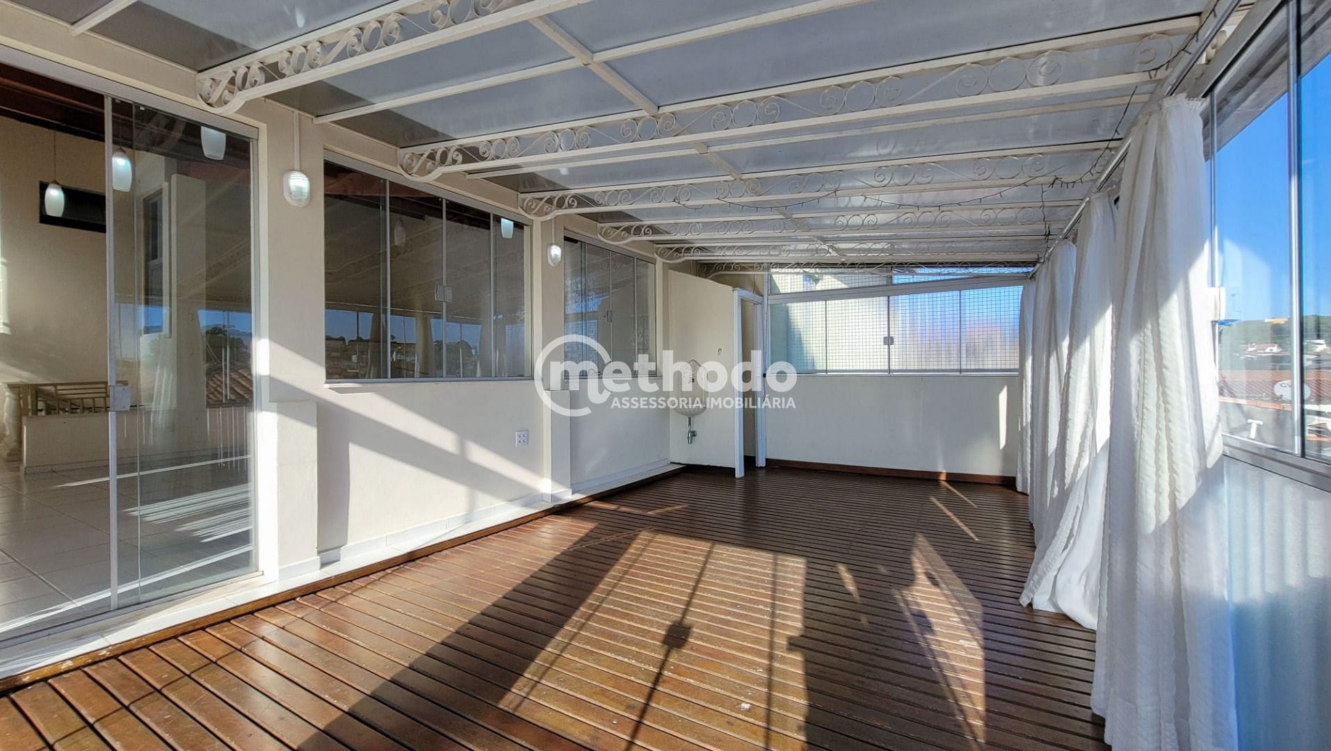 Casa, 6 quartos, 250 m² - Foto 26