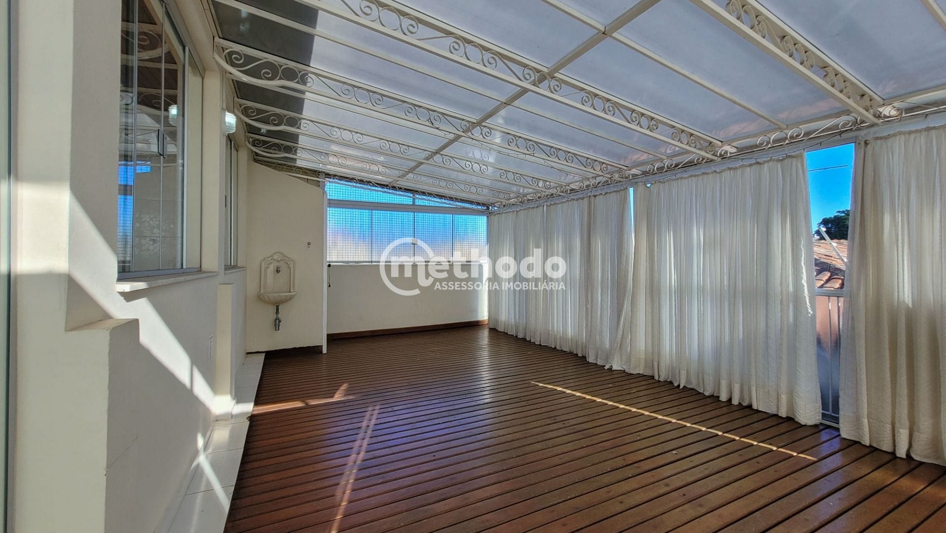 Casa, 6 quartos, 250 m² - Foto 22