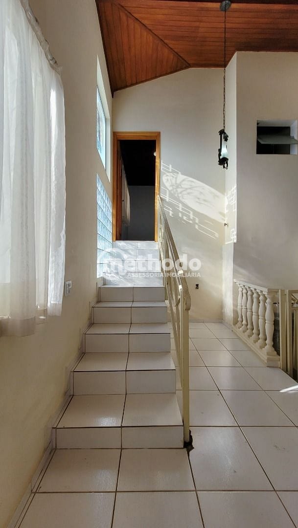 Casa, 6 quartos, 250 m² - Foto 27