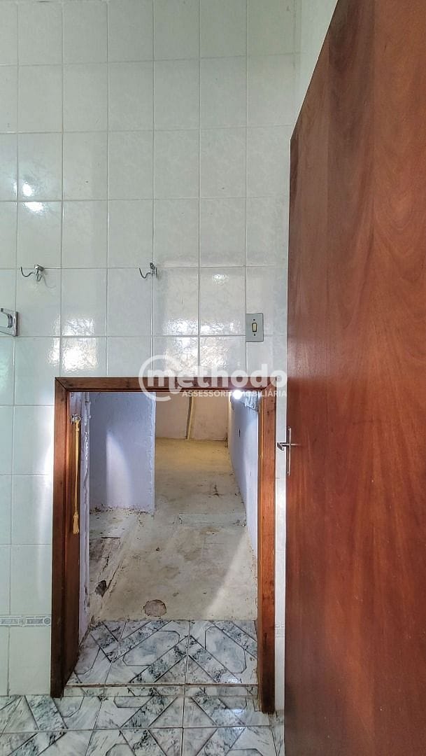 Casa, 6 quartos, 250 m² - Foto 47