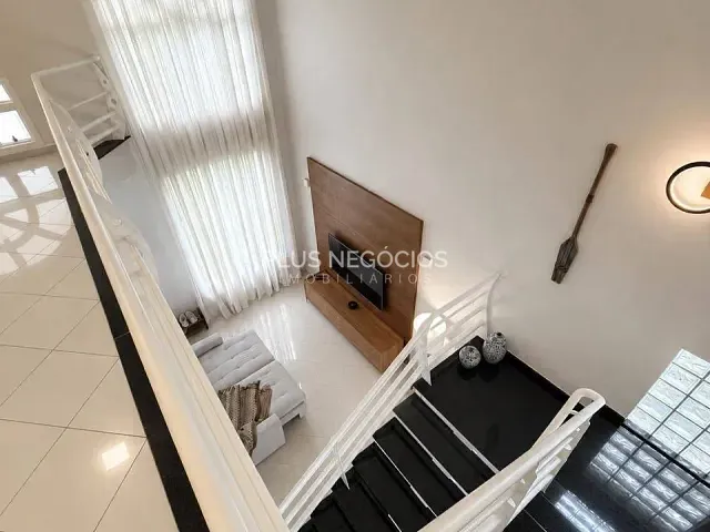 Casa com 360m² 4 quartos e 5 banheiros, à venda, no bairro Condomínio Jardim Residencial Tivoli em Sorocaba