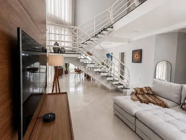 Casa com 360m² 4 quartos e 5 banheiros, à venda, no bairro Condomínio Jardim Residencial Tivoli em Sorocaba