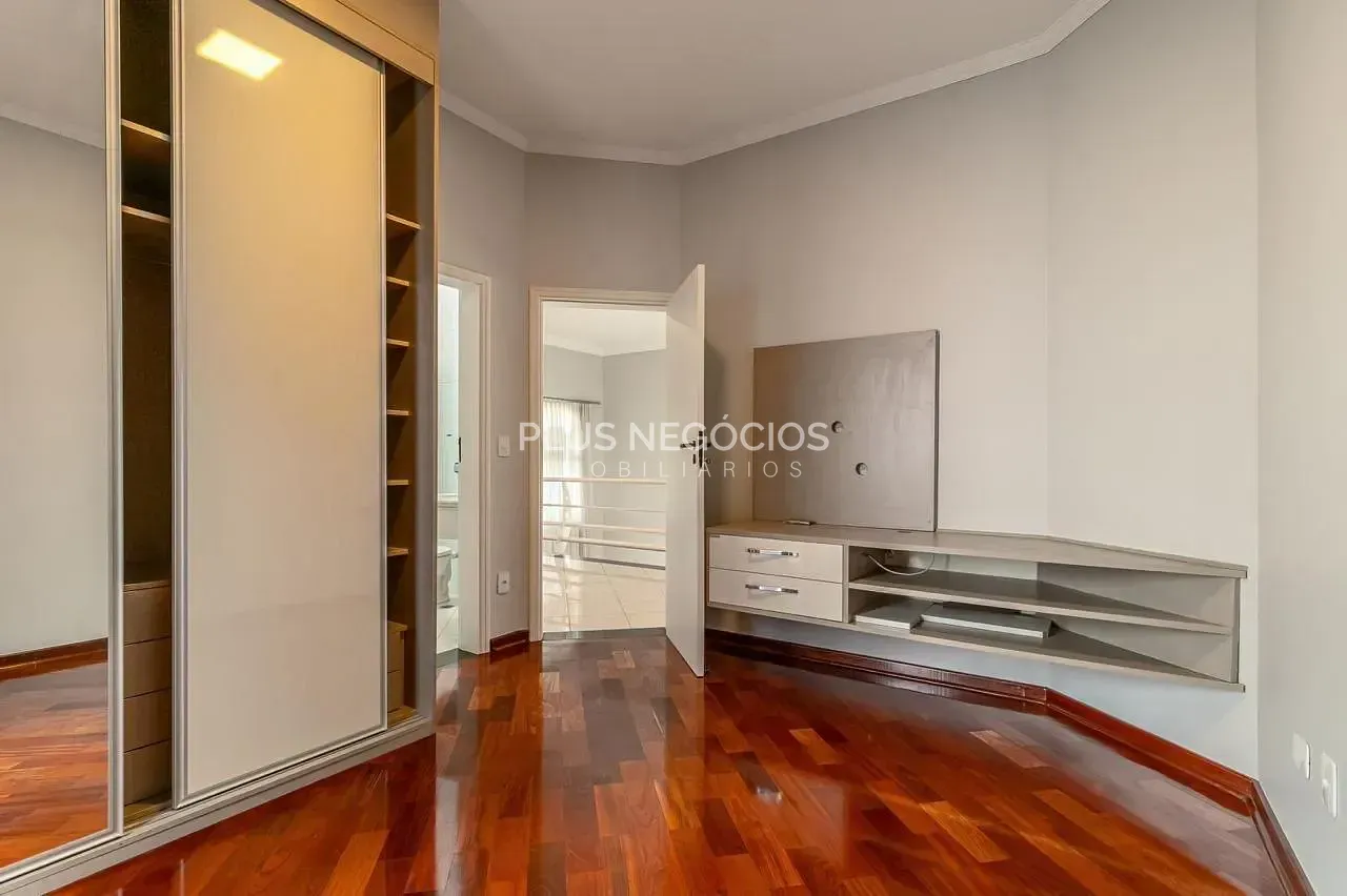 Casa, 4 quartos, 360 m² - Foto 7