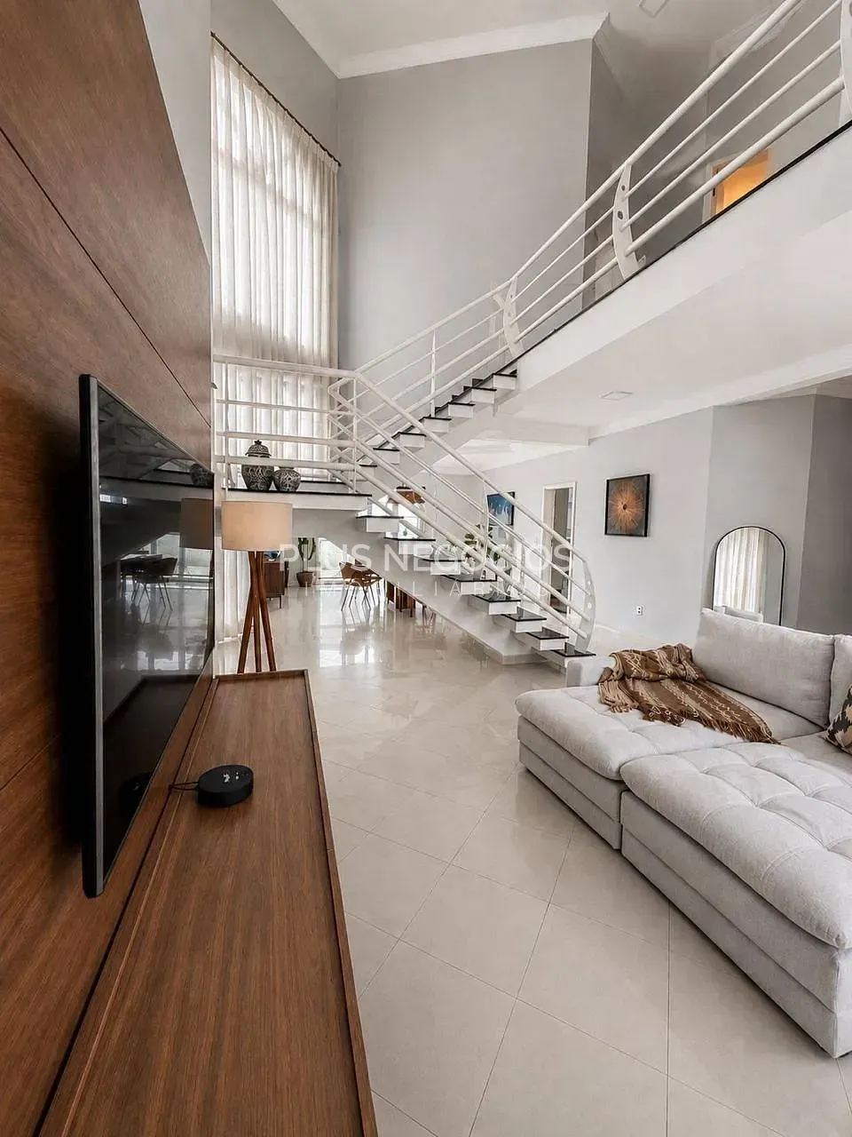 Casa, 4 quartos, 360 m² - Foto 2