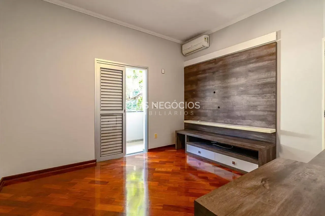 Casa, 4 quartos, 360 m² - Foto 9