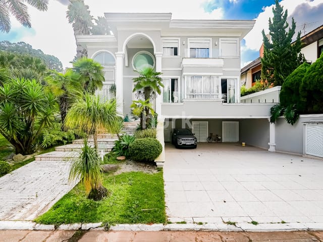 Casa com 711m² 4 quartos e 7 banheiros, à venda, no bairro Alphaville em Santana de Parnaíba