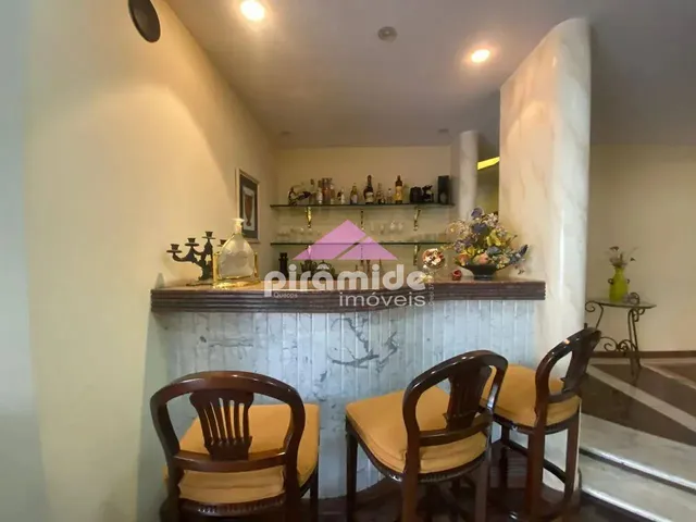 Casa com 10m² 4 quartos e 6 banheiros, à venda, no bairro Jardim Apolo em São José Dos Campos