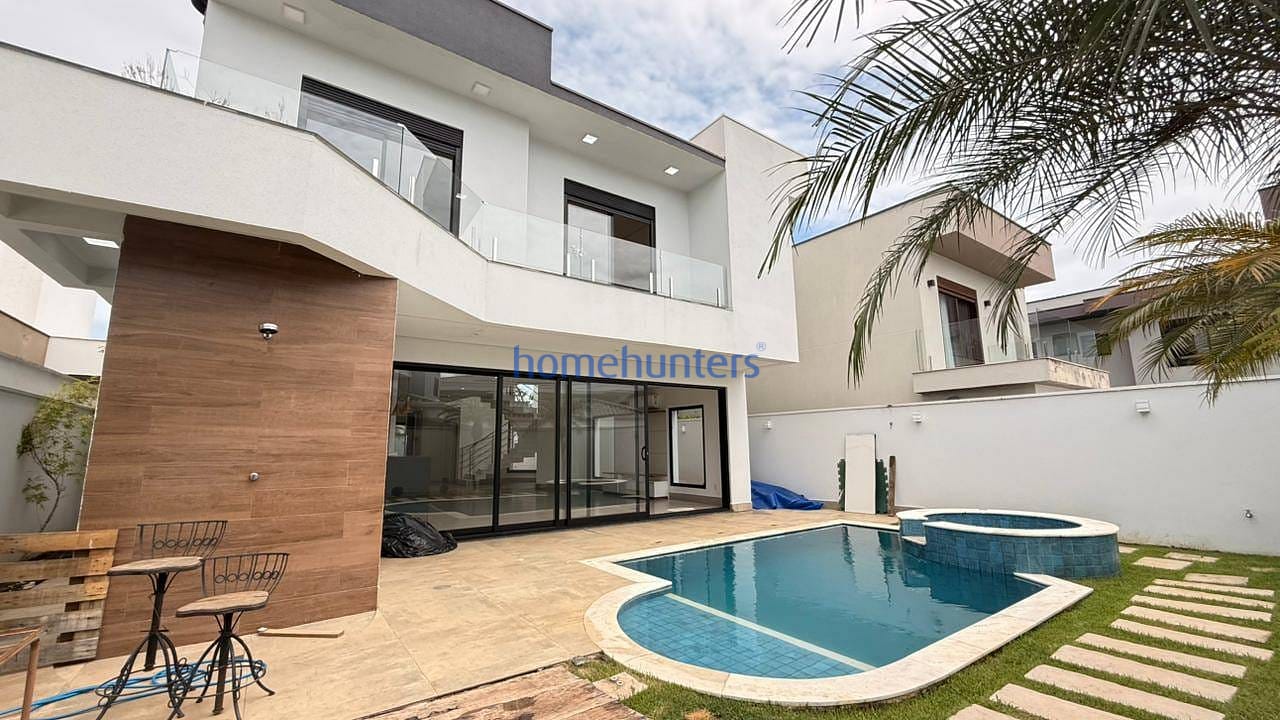 Casa, 4 quartos, 280 m² - Foto 1