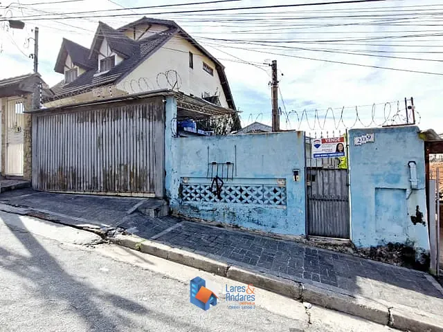 Casa com 330m² 3 quartos e 3 banheiros, à venda, no bairro Vila Palmeiras em São Paulo