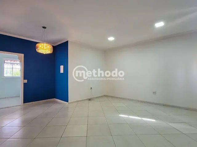 Casa com 250m² 2 quartos e 3 banheiros, à venda, no bairro Jardim Proenca I em Campinas