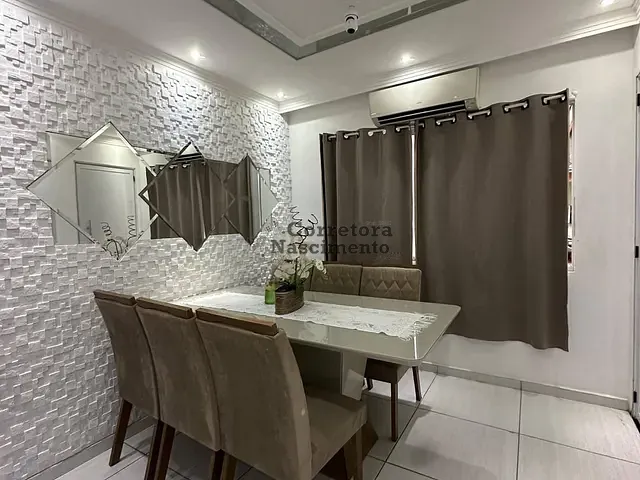 Casa 3 quartos e 1 banheiro, à venda, no bairro Cidade Salvador em Jacareí