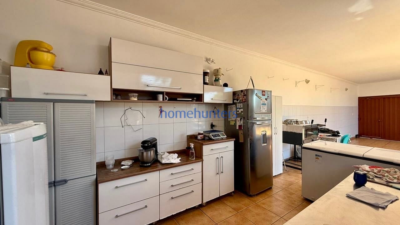 Casa, 3 quartos, 300 m² - Foto 8