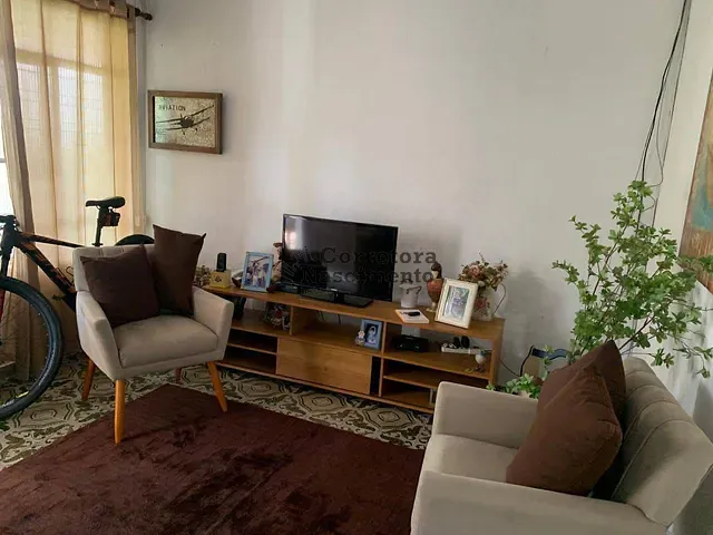 Casa com 314m² 3 quartos e 1 banheiro, à venda, no bairro Jardim Jacinto em Jacareí