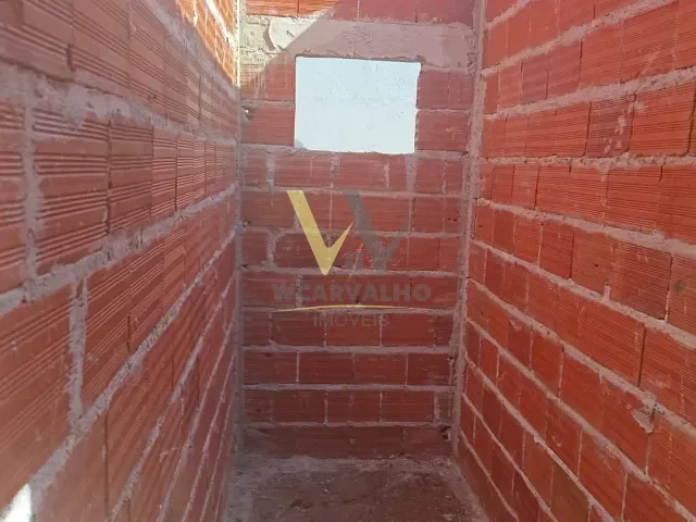 Casa com 200m² 3 quartos e 2 banheiros, à venda, no bairro Jardim dos Ipês em Anápolis