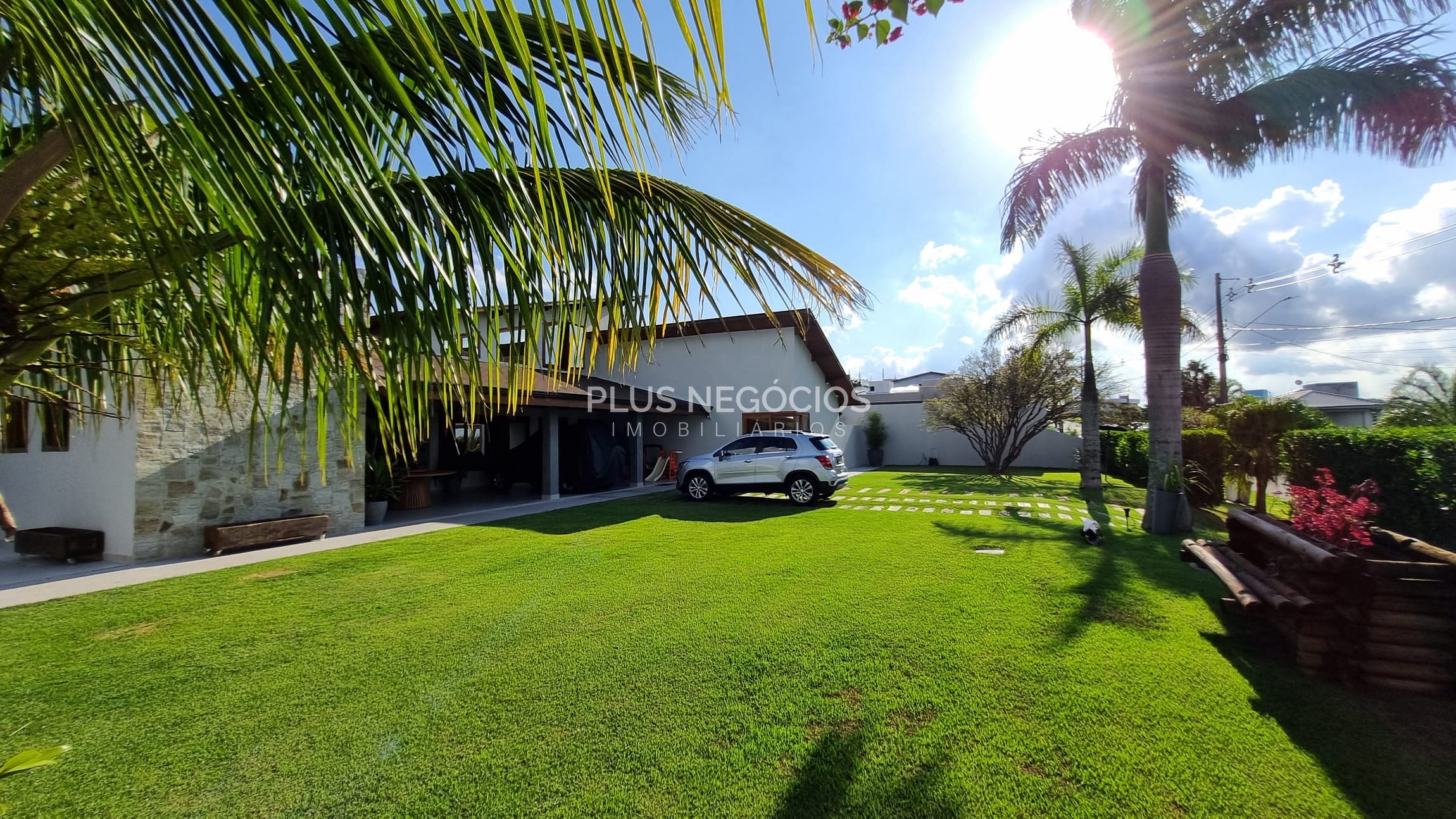 Casa à venda com 3 quartos, 323m² - Foto 13