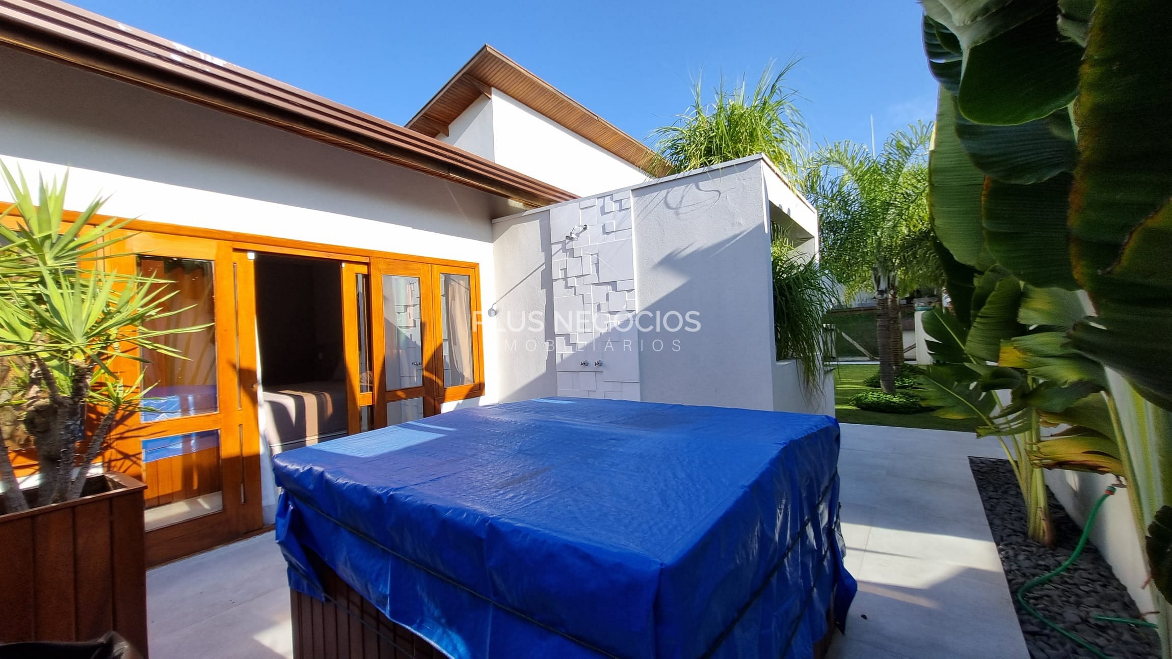 Casa à venda com 3 quartos, 323m² - Foto 37