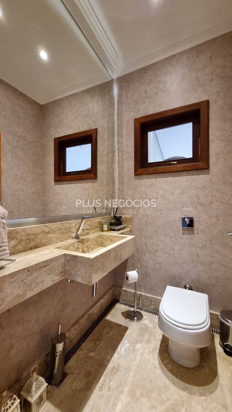 Casa à venda com 3 quartos, 323m² - Foto 44
