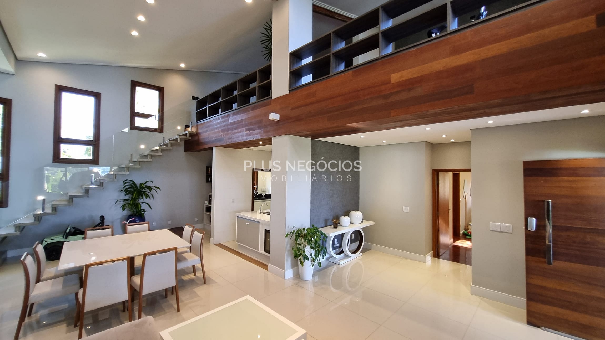 Casa à venda com 3 quartos, 323m² - Foto 14